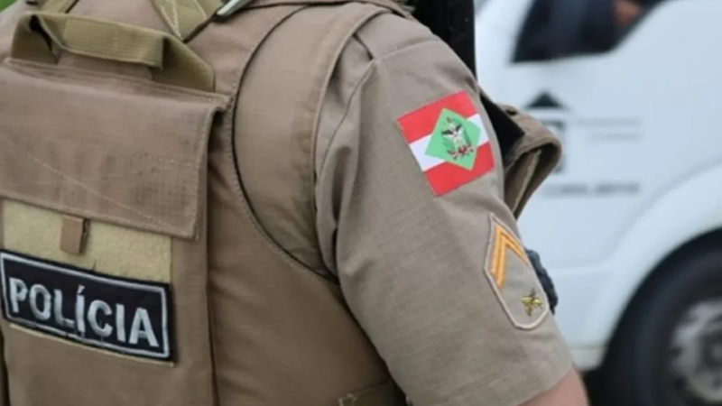 Polícia Militar identifica e prende suspeitos de furto em farmácia no Centro de Garopaba